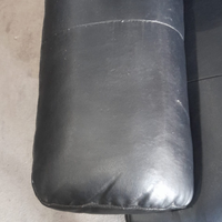 close up of outlet leather 3 seater sofa