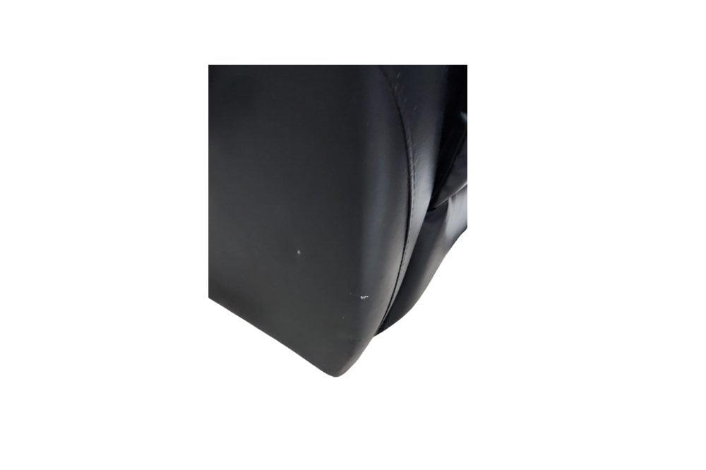 Outlet Roma Black Leather Recliner Armchair