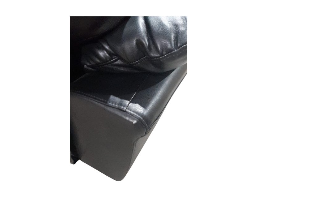 Outlet Verona Black Leather Armchair