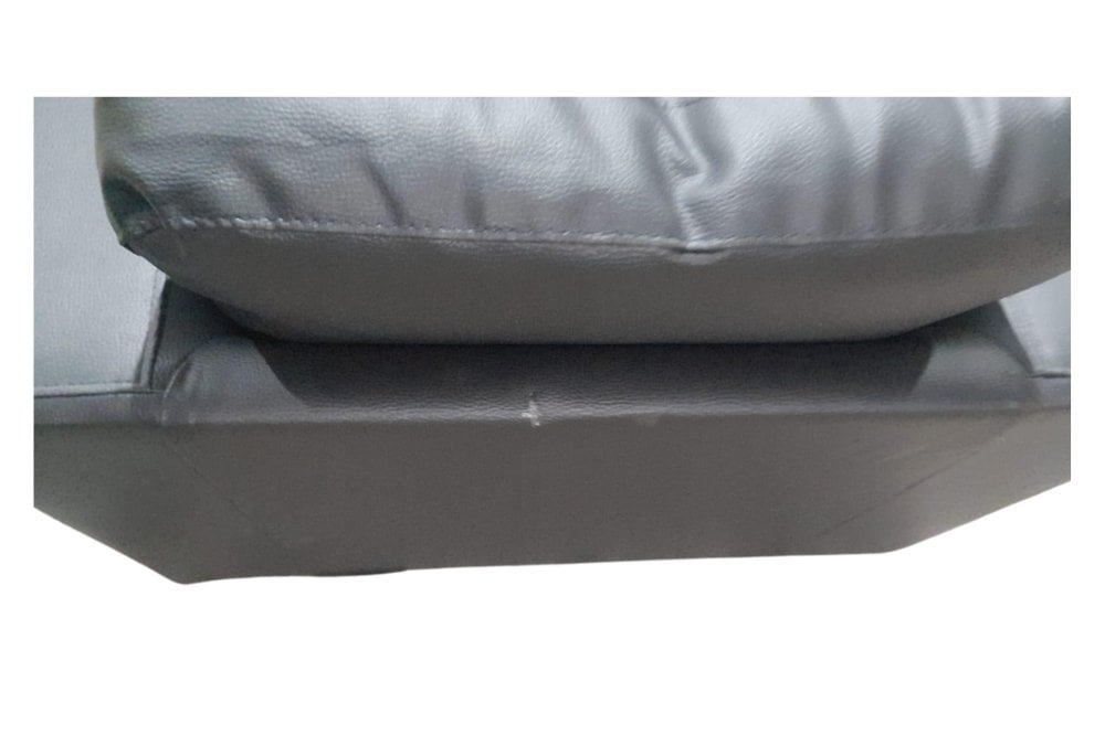 Outlet Box Black Leather Armchair
