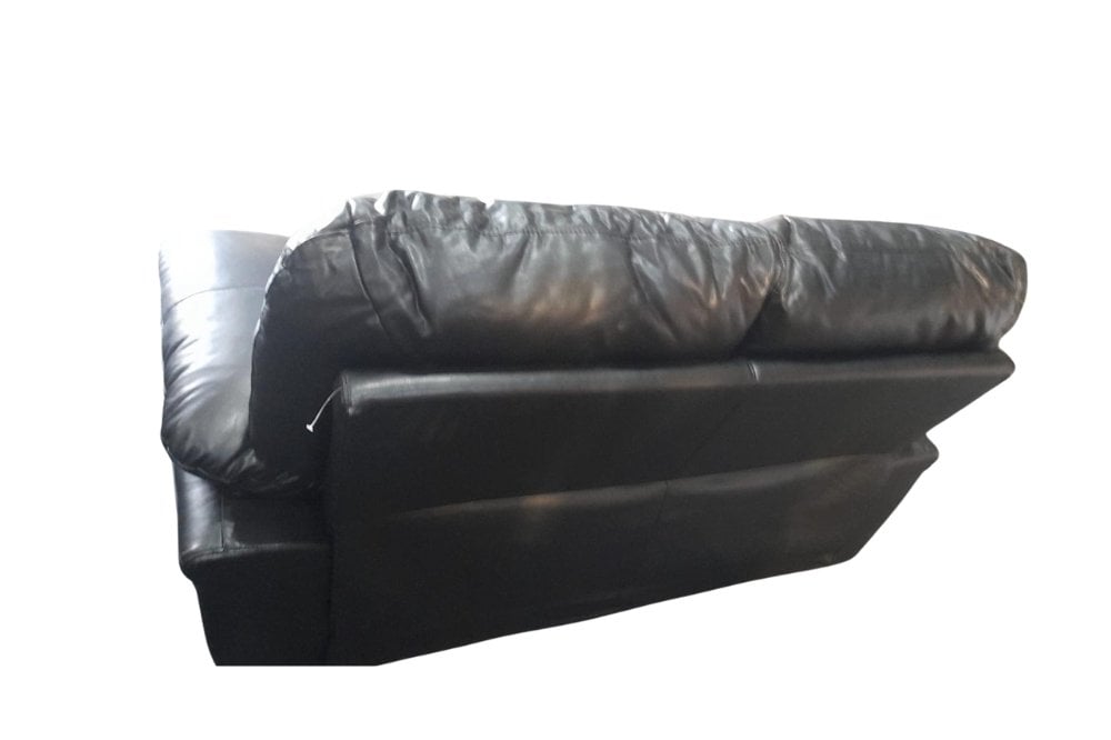 Outlet Verona Black Leather 2 Seater Sofa