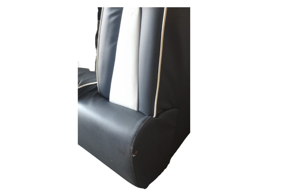 Outlet Passers Grey And White Leather 2 seater