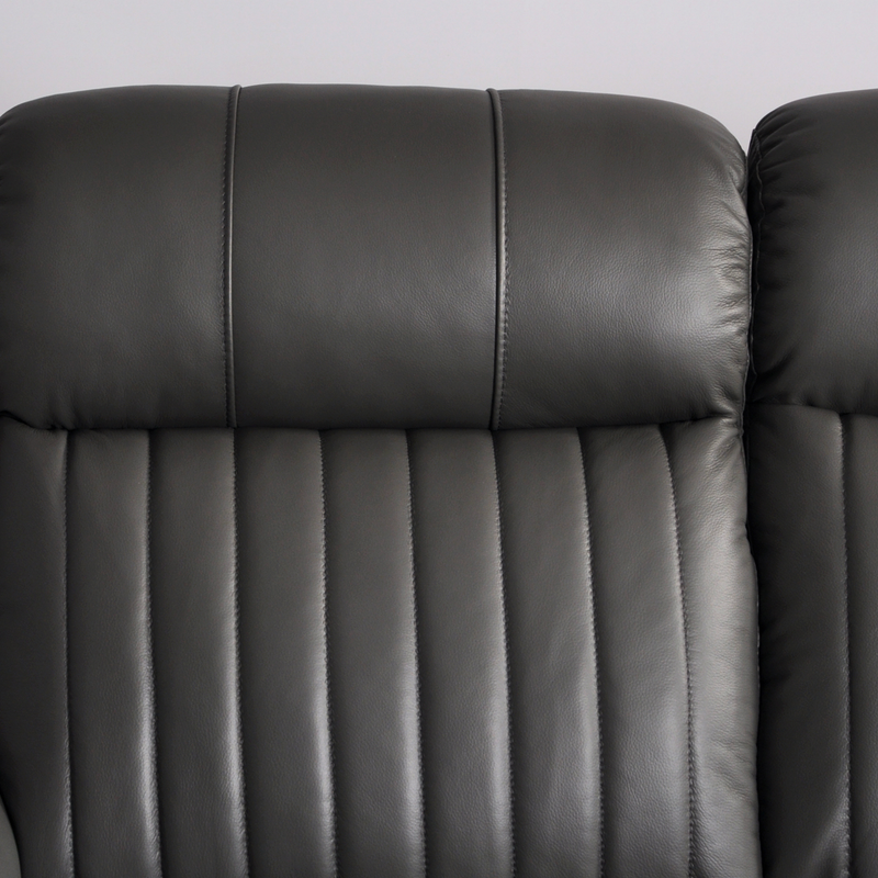 Close-up of the Cidliano 3-seater sofa highlighting fabric texture, stitching, and cushion details.