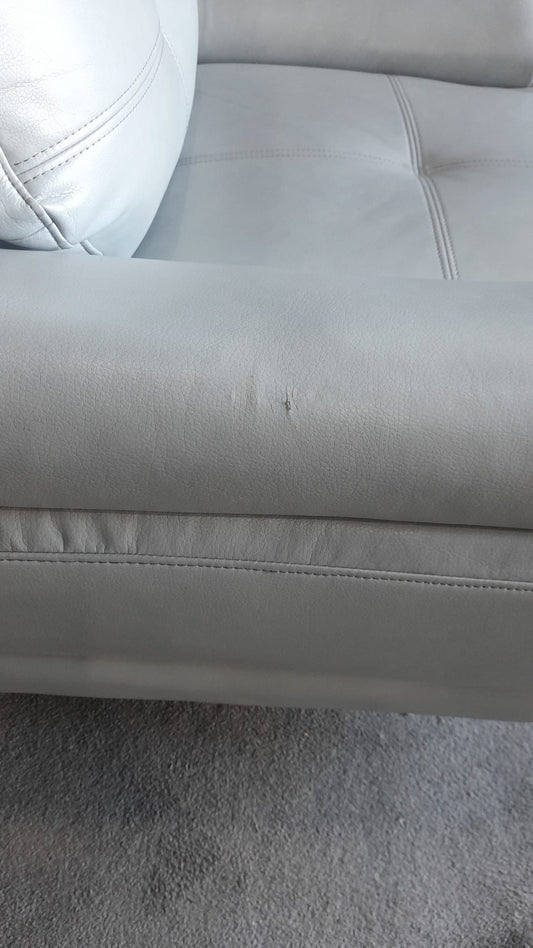 Outlet Islington Light Grey Leather Armchair - Furniture Instore