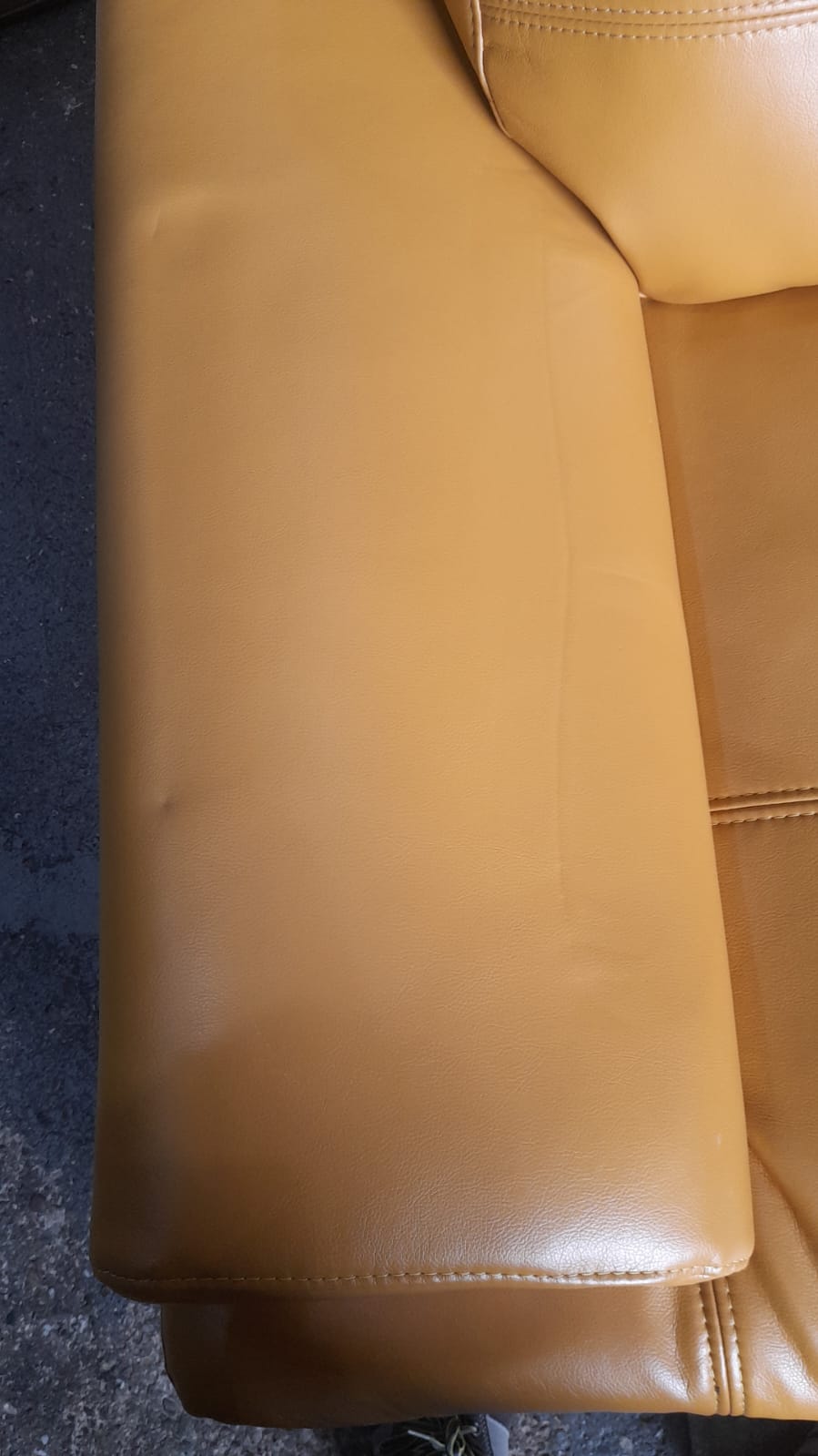 Outlet Islington Leather Mustard Armchair - Furniture Instore