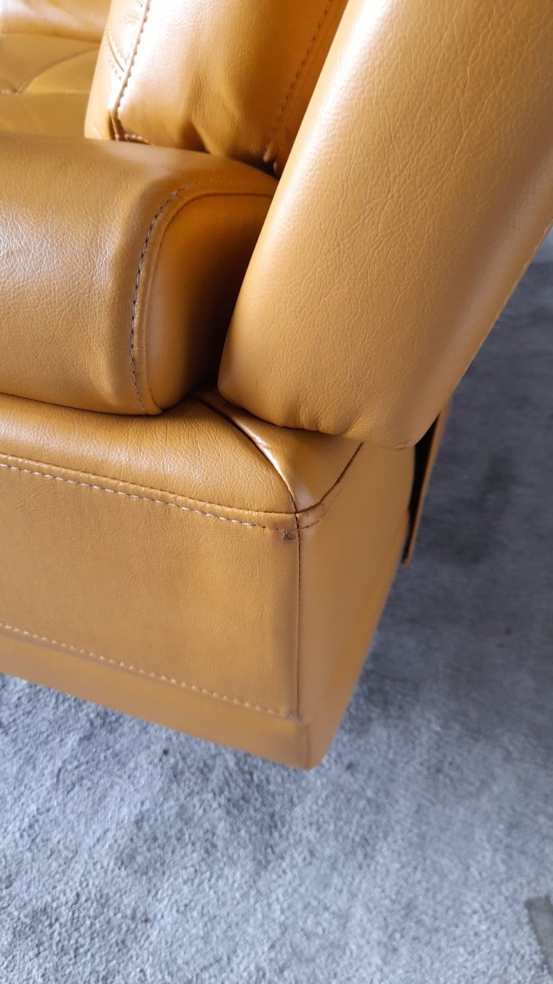 Outlet Islington Leather Mustard Armchair - Furniture Instore