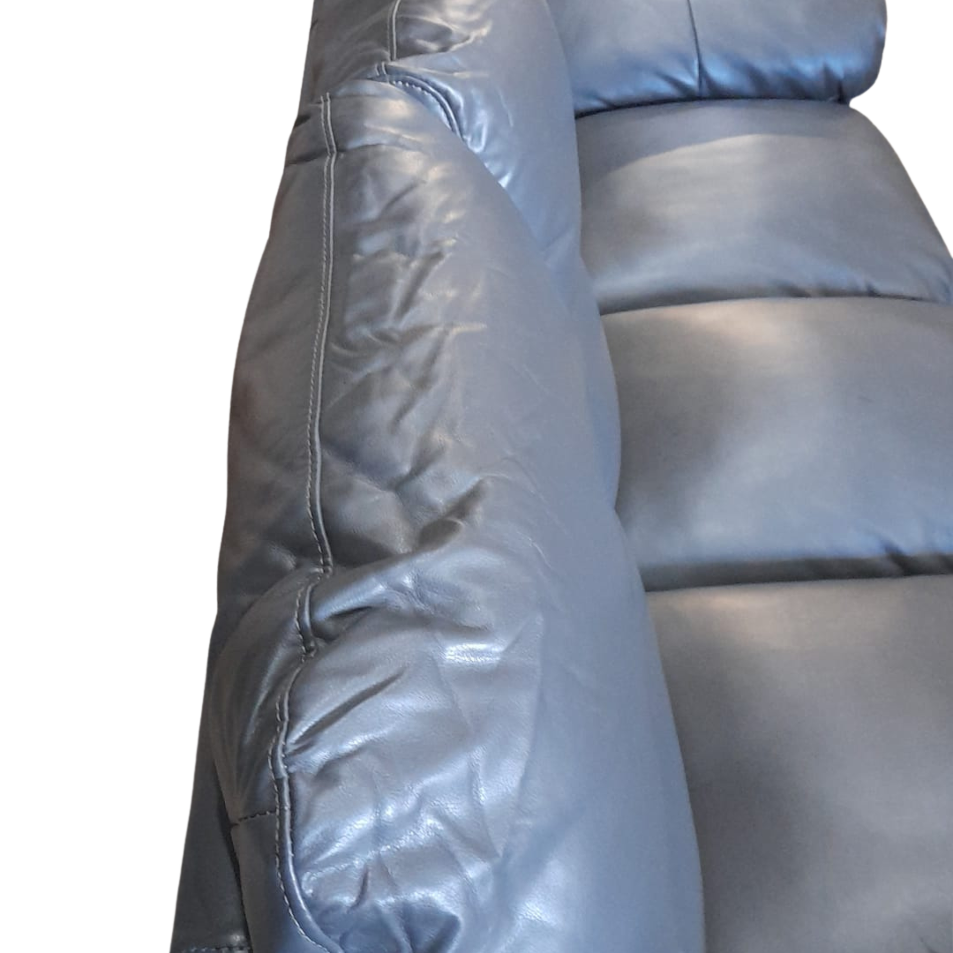 close up of outlet grey leather 3 seater sofa