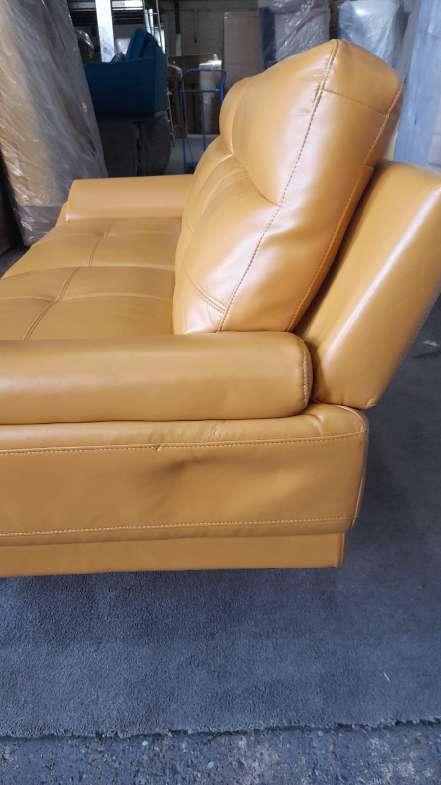 Outlet islington Mustard Leather 3 Seater Sofa