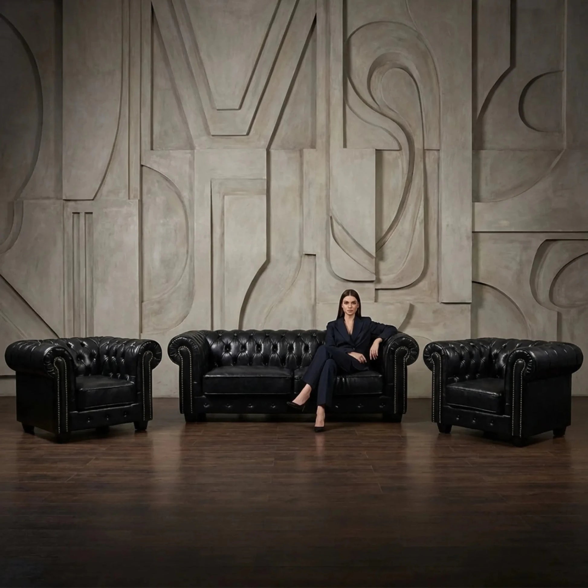 black-leather-chesterfield-antique-3-1-1-seater-sofa-set