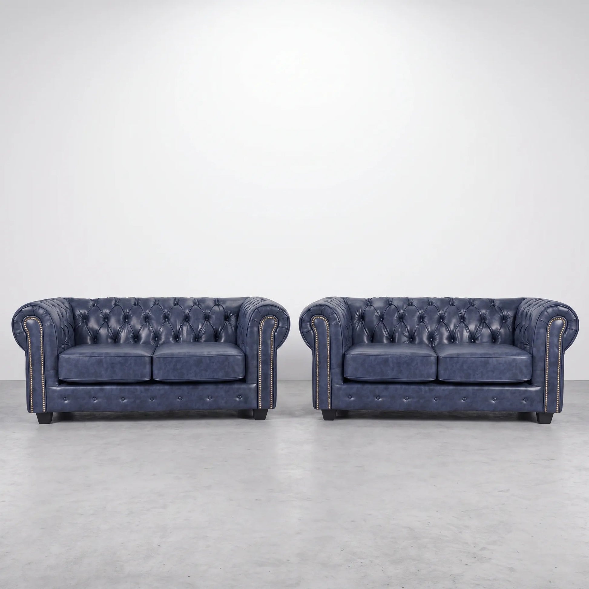 chesterfield-blue-leather-buttoned-2-2-seater-sofa-set