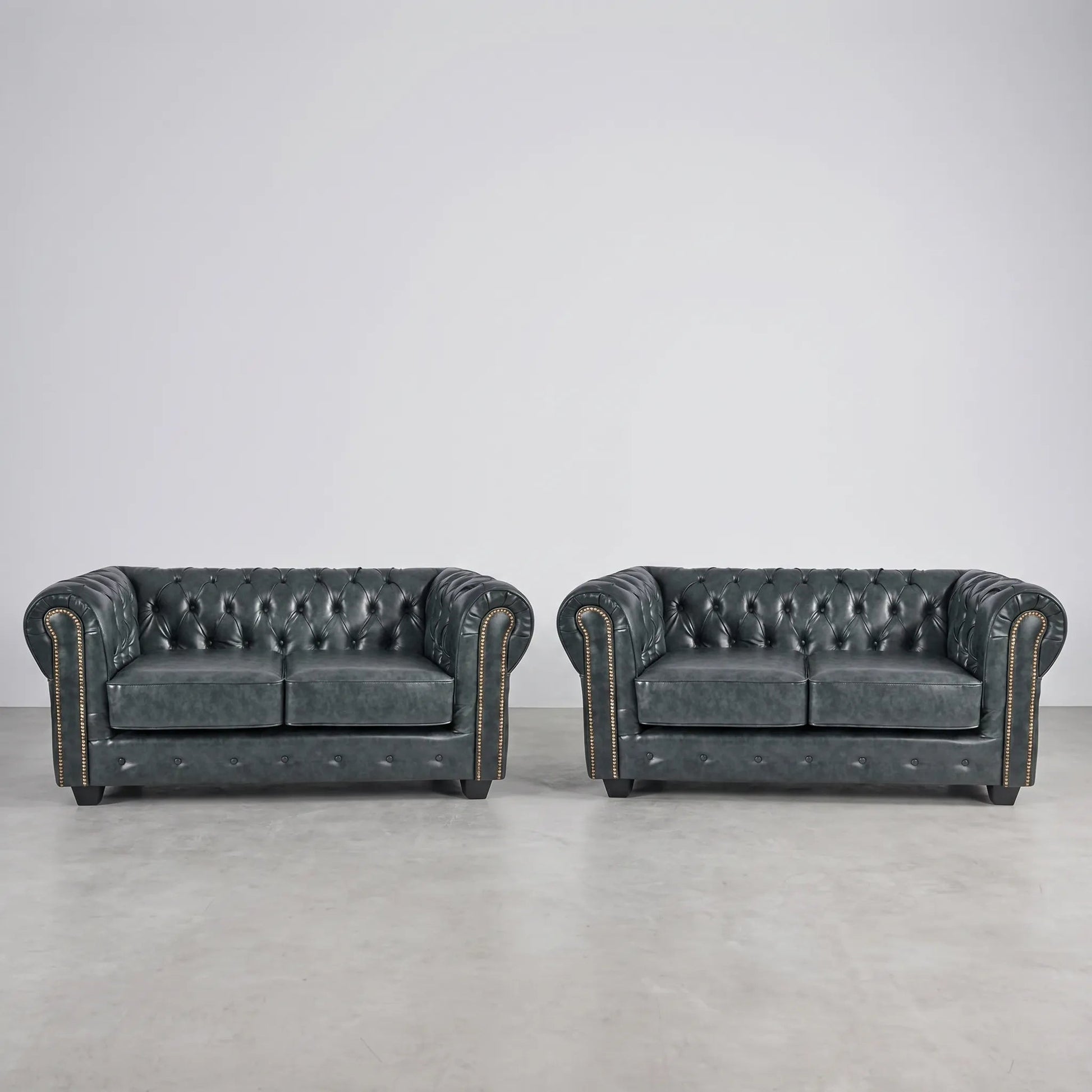 chesterfield-antique-green-leather-2-2-seater-sofa-set