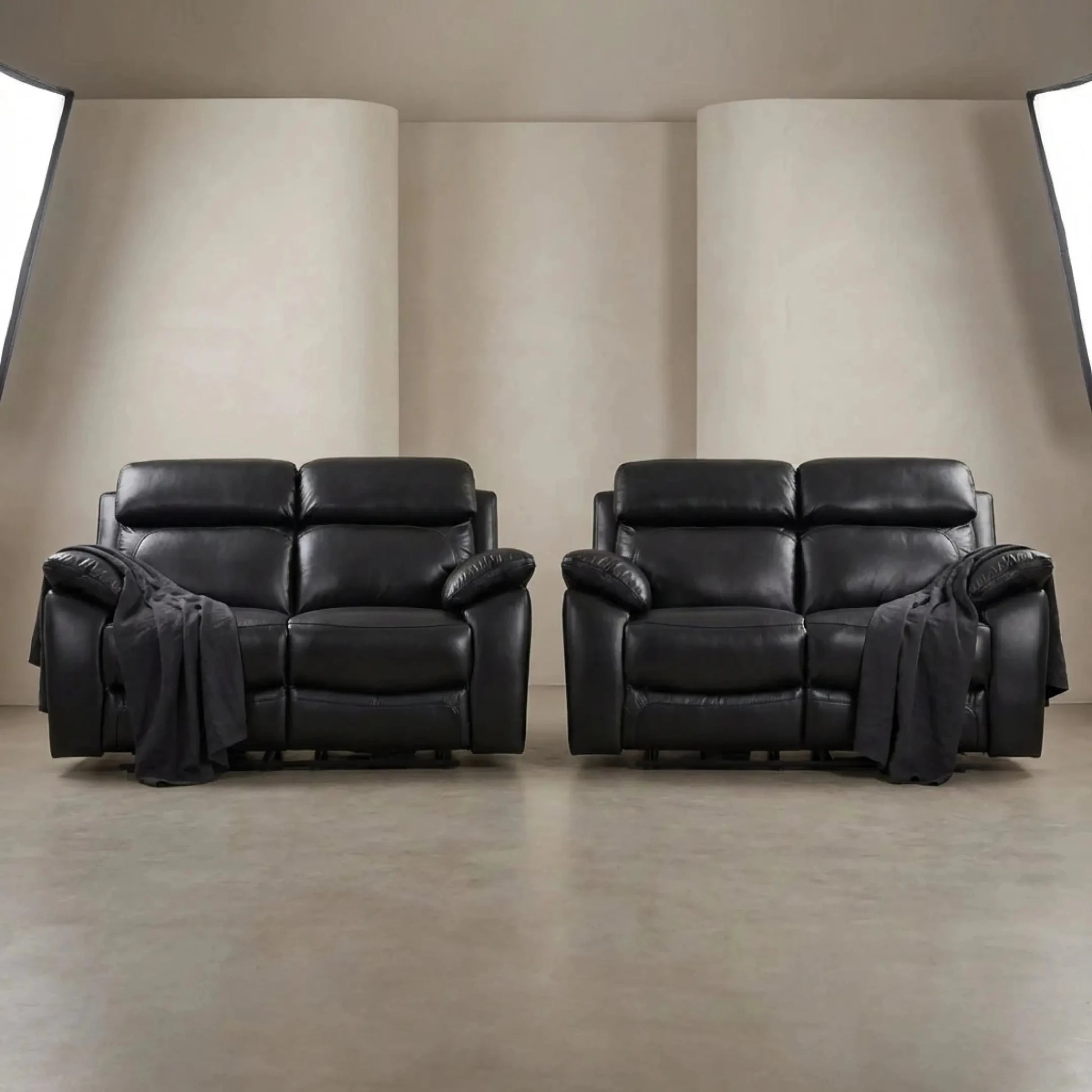 dandrea-genuine-leather-black-electric-recliner-sofa-set