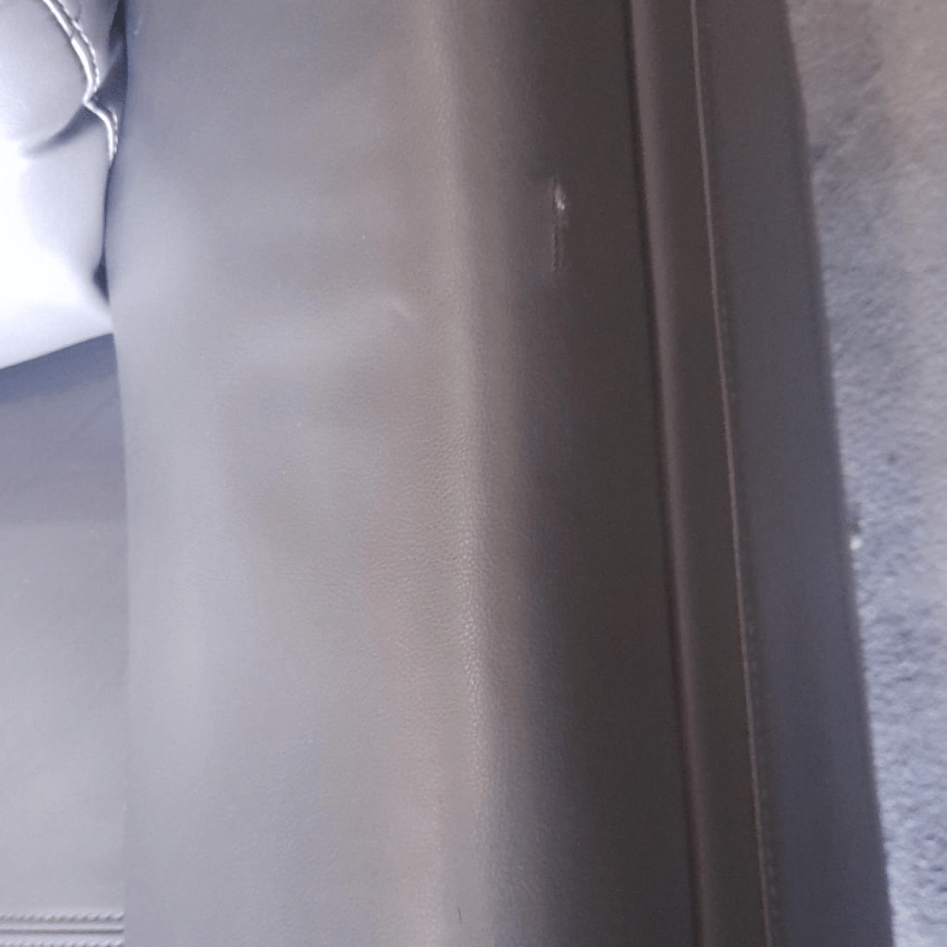 Outlet Islington Leather Dark Grey Armchair - Furniture Instore 