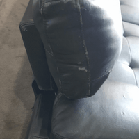 close up of outlet leather 3 seater sofa