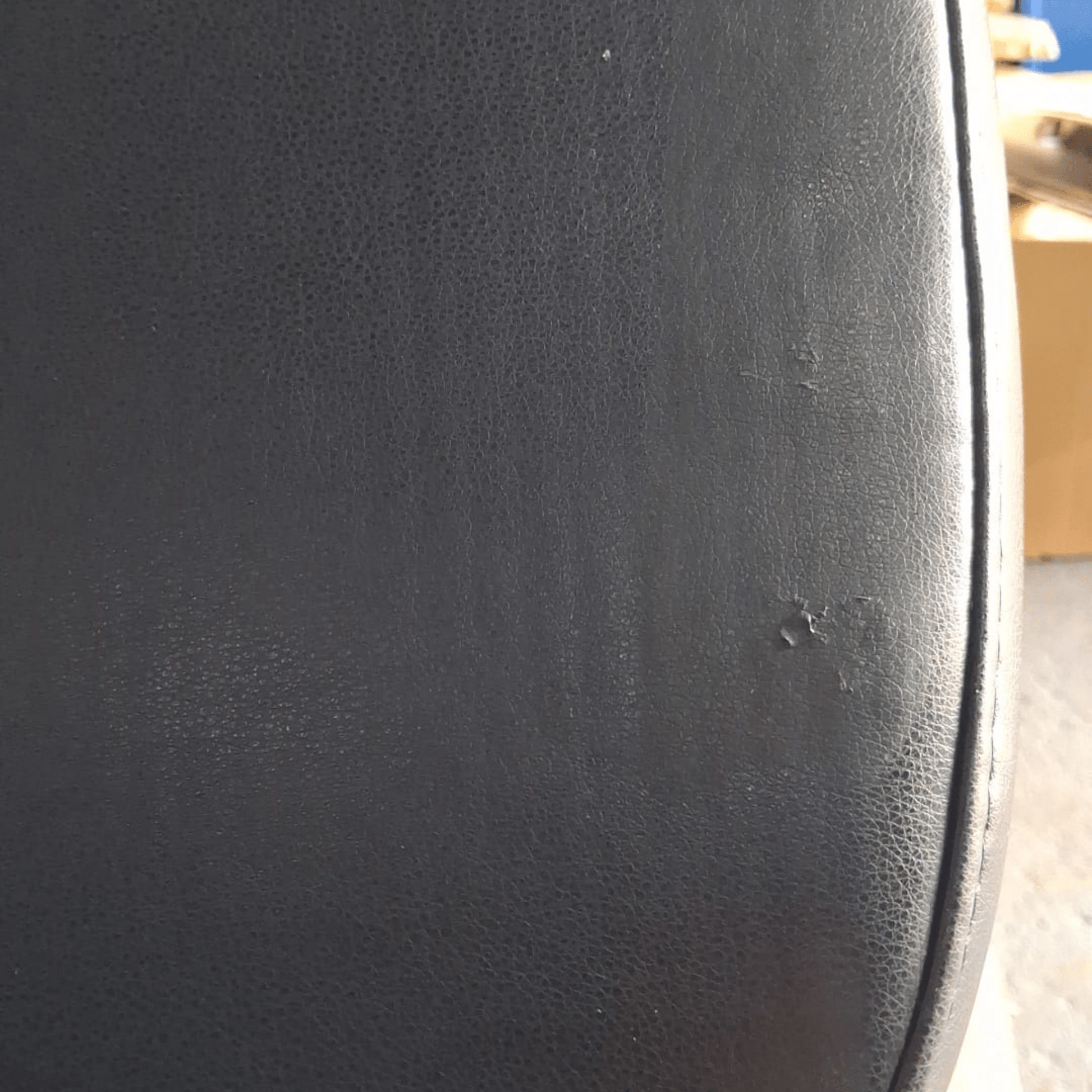 Outlet Valencia Black Leather 3 Seater Manual Recliner Sofa - Furniture Instore