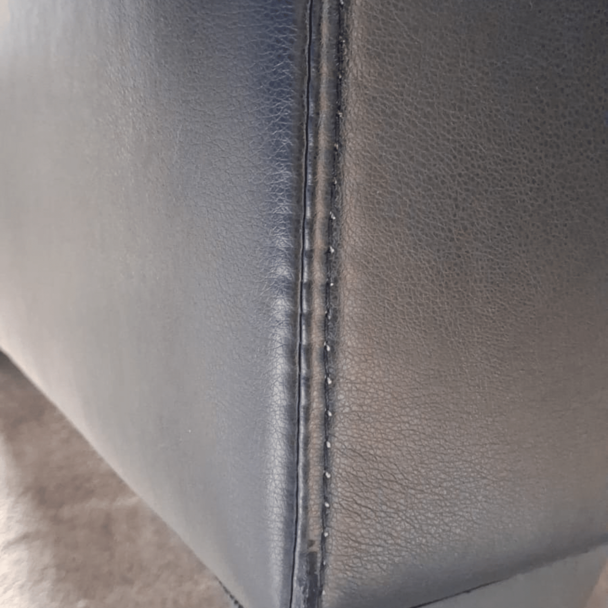 Outlet Valerie Black Leather 3 Seater Sofa - Furniture Instore