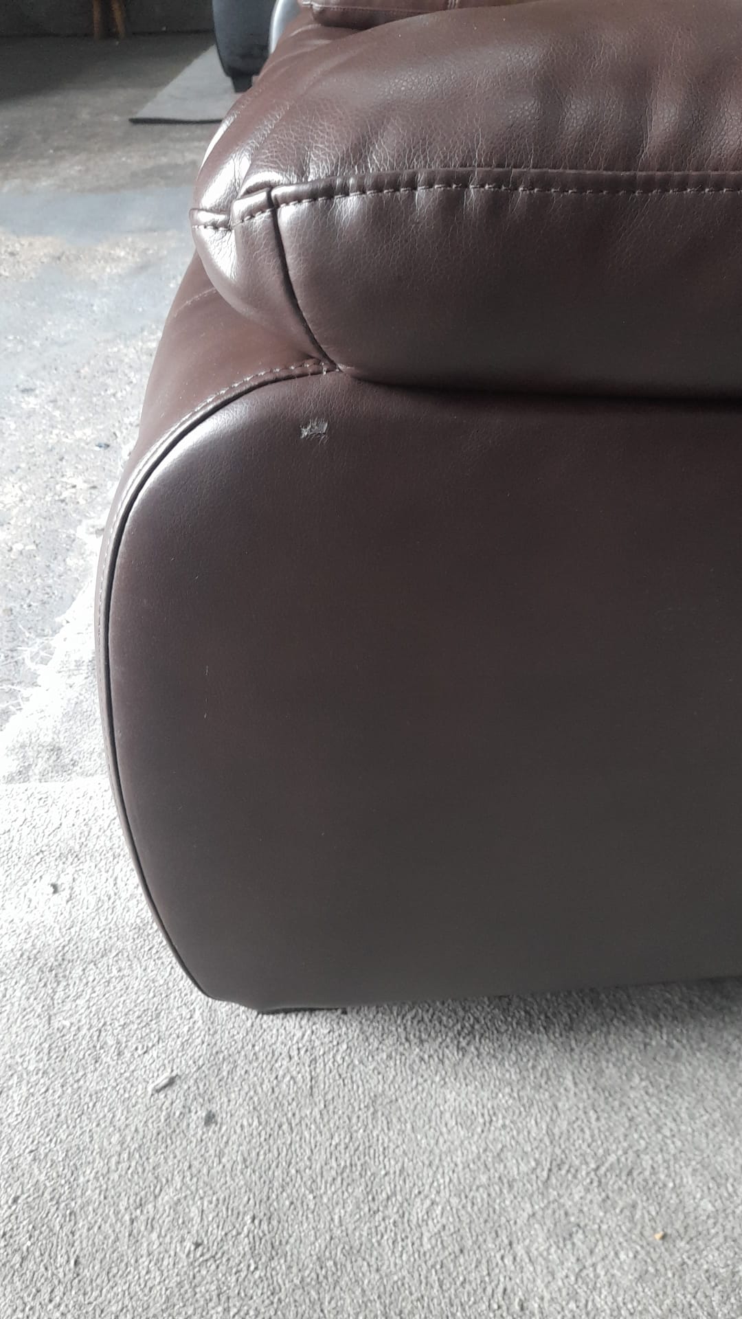 Outlet Valerie Brown Leather 3 Seater Sofa - Furniture Instore