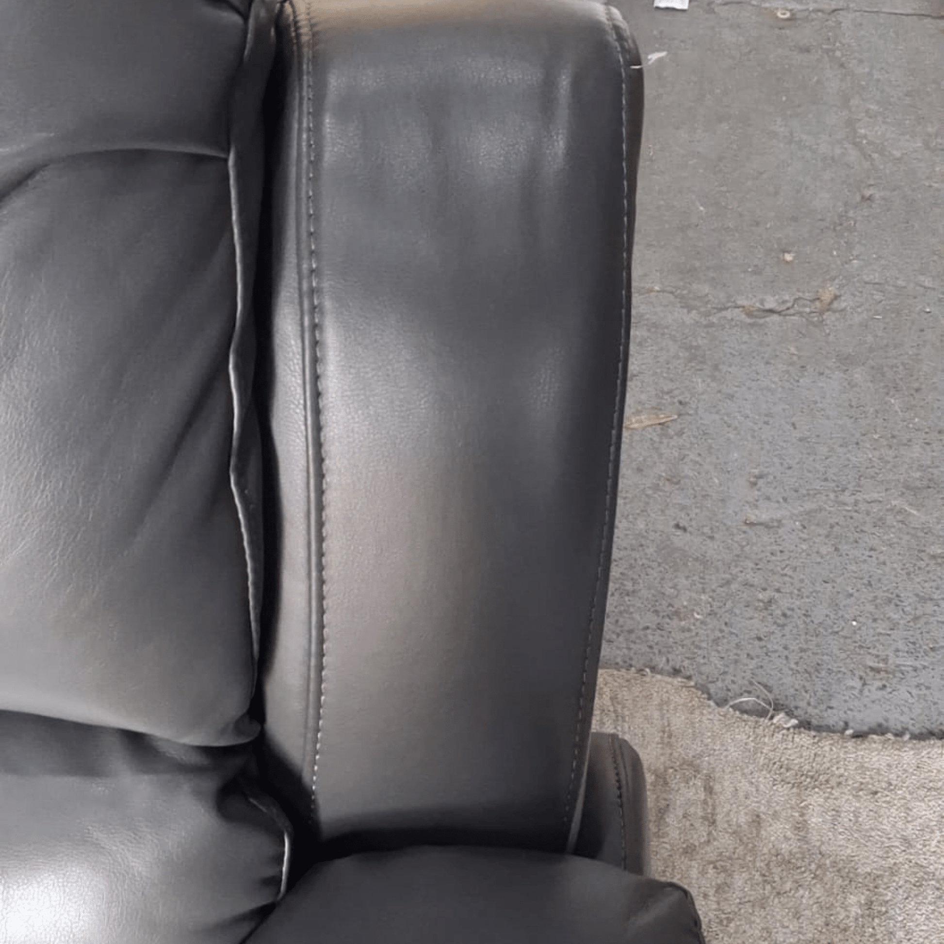 Outlet Valerie Grey Leather 3 Seater Sofa - Furniture Instore