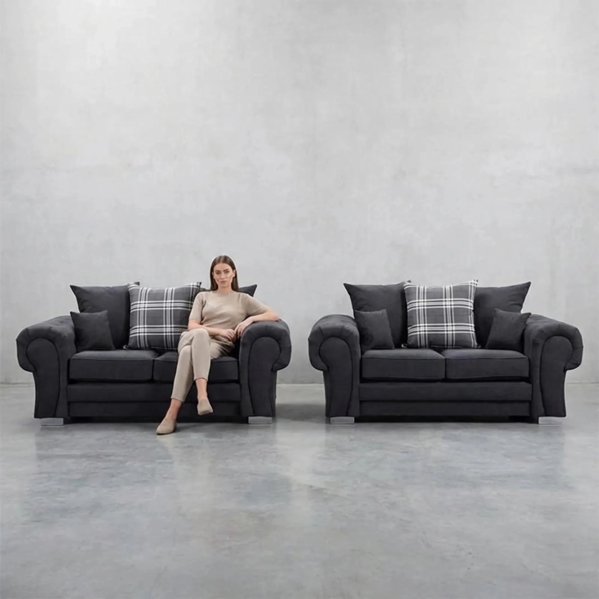 verona-scatter-black-fabric-2-2-seater-sofa-set